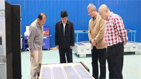 干勇院士一行光临918搏天堂视察调研